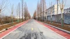 车厂操场及道路硬化施工 —— 安全环保材料，打造平整耐用场地